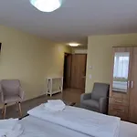 Konukevi Anton Apartmanhaz Balatonfüred
