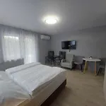 Anton Apartmanhaz Konukevi